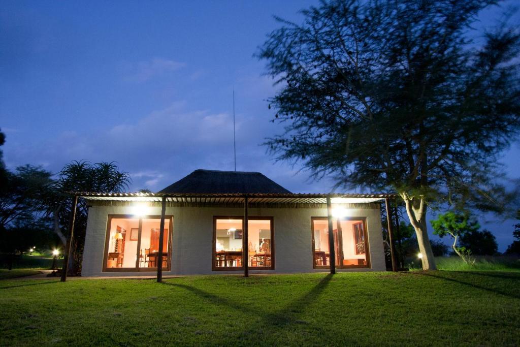 Zululand Safari Lodge Hluhluwe Zewnętrze zdjęcie